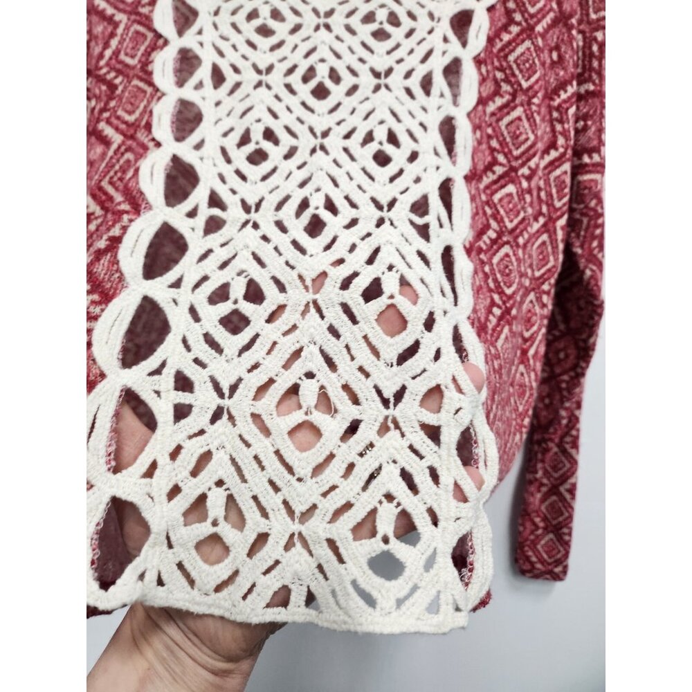Daytrip The Buckle BOHO Top Womens Large Red White Argyle Crochet Long Sleeve - Picture 7 of 10